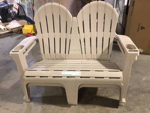 lot 6 image: Stylewell Adirondack Bench Putty Beige (2-Pack) Customer Returns See Pictures