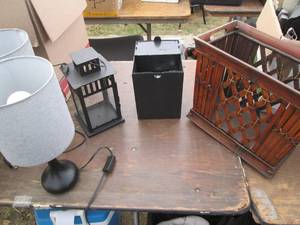 lot 106 image: Wood magazine holder, pair of desk ...