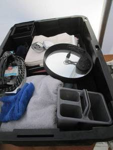 lot 109 image: Large variety of bathroom supplies ...