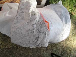 lot 151 image: Soft faux fur king size bedding com...