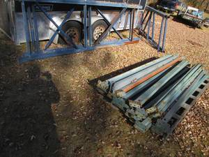 lot 1 image: Lot of (5) uprights and multiple cr...