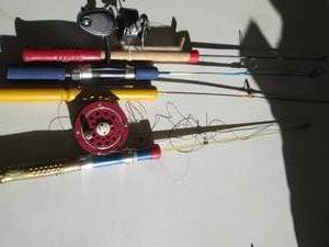lot 171 image: Misc ice fishing rods and a couple ...