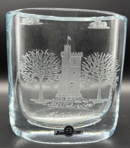 lot 71 image: STROMBERGSHYTTAN Art Glass Vase - Helsingborg