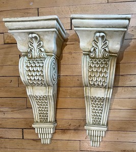lot 83 image: Pair of Large Sconce Wall Shelves