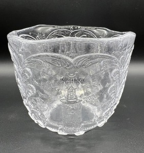lot 220 image: KOSTA BODA Art Glass Bowl - With the Original Label - Sweden - Rhapsody #1