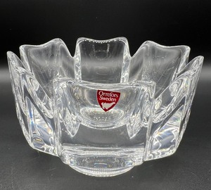 lot 224 image: ORREFORS Art Glass - Sweden - With the Original Label - Crystal Bowl
