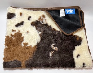 lot 228 image: PAW Faux Fur Pet Blanket