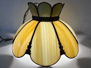 lot 234 image: Vintage SLAG GLASS Swag Lamp Light