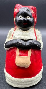 lot 259 image: Vintage Black Americana - Cast Iron Mammy Bank - Carrying Purse