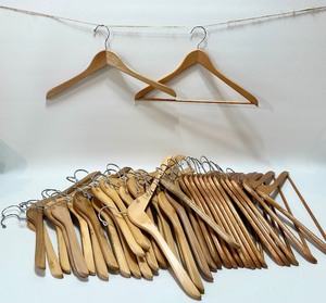 lot 263 image: Assorted SOLID WOOD HANGERS - Qty 40