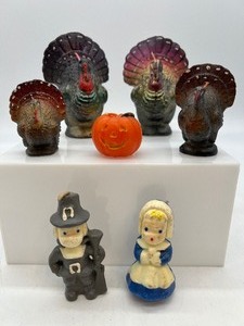 lot 267 image: Vintage GURLEY Candles including Turkeys