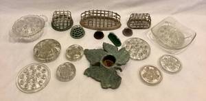 lot 38 image: Vintage Flower Frogs - Metal and Clear Glass