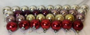 lot 69 image: Set of Vintage 3.5 Heavy Glass Ball Christmas Ornaments - Assorted Colors