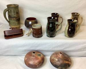 lot 95 image: 10 pc Pottery Collection - Rich Browns & Creams