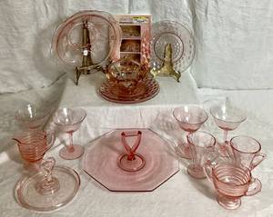 lot 120 image: Collection of Pink Depression Glass #1- Assorted Styles