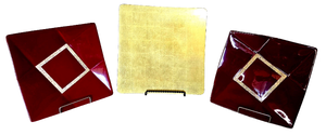 lot 82 image: Trio of Decorative Square Plates - Eggshell Inlay - Made in Vietnam