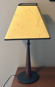 lot 52A image: Lovely Table Lamp