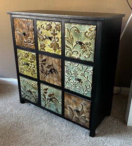 lot 15 image: Nine Drawer Tile Chest