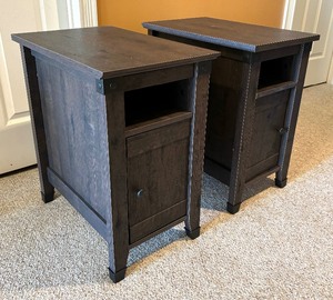 lot 13 image: Pair of Accent Side Tables  Nightstands