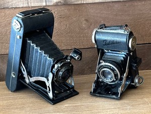 lot 55A image: Vintage Kodak and Balda Beltica Cameras