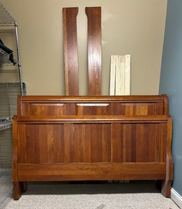 lot 20 image: Beautiful Wooden Queen Bed Frame