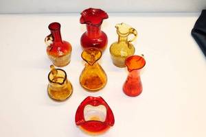 lot 5 image: Collection of 8 Vintage Colored Glass Vases and Jugs