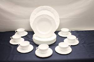 lot 20 image: Set of 7 Milk Glass Dinner Plates, 8 Saucer Plates, 7 Tea Cups, and 1 Platter - Grapevine Design