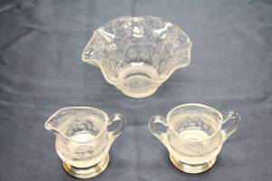lot 57 image: Set of 3 Vintage Etched Glass Creamers and Bowl