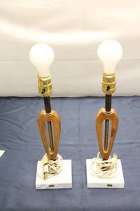 lot 79 image: Pair of Vintage Marble Base Table Lamps Made in Italy