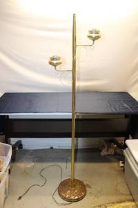 lot 104 image: Vintage Brass Floor Lamp with Dual Candle Holders - Decorative Design