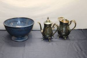 lot 129 image: Vintage Decorative Silver-Plated Coffee Pot and Creamer Set with Blue Footed Bowl