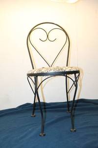 lot 138 image: Vintage Metal and Upholstered Chair with Floral Design Cushion