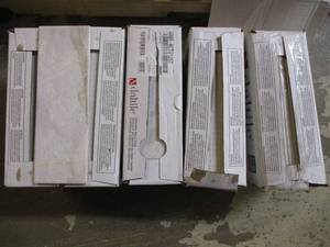 BR- 5 boxes of 28 ceramic wall tile...