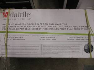 BR- 7 boxes of glazed porcelain flo...