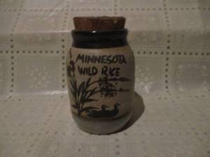 y3- MN wild rice stoneware with cor...