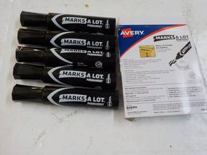 5 ct Avery Mark A Lot Permanent Mar...