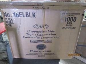 lot 132 image: case of 1000 black 16 oz dome lids...