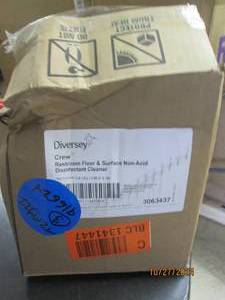 lot 141 image: case of 2 diversey crew restroom fl...