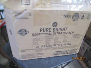 lot 149 image: 6 1 gallon jugs of pure bright ger...