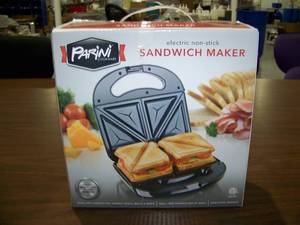 lot 10 image: Parini Cookware Electric Press  Grill - Non-Stick Sandwich Maker