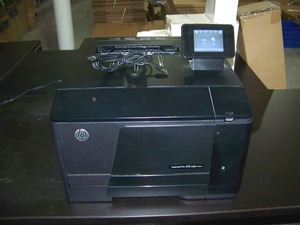 lot 33 image: HP LaserJet Pro 200 Color Printer