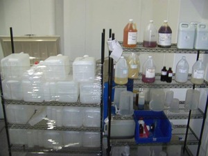 lot 114 image: Lot of 2 - Uline Shelves