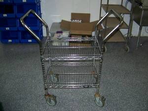 lot 121 image: Uline Metal Cart on Wheels  Casters