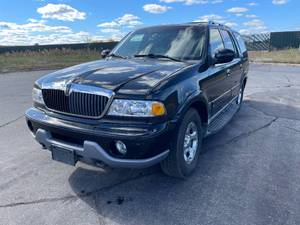 lot 25D image: 2001 Lincoln Navigator - 2 OWNERS - 4X4