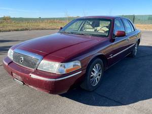 lot 16N image: 2004 Mercury Grand Marquis LS Premium - 2 OWNERS