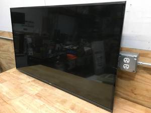 lot 95 image: LG 49 LED Television Model # 49LX570H-UC