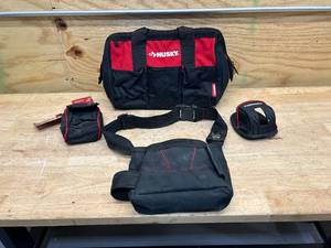 lot 111 image: HUSKY Lot of BagsTool Holders