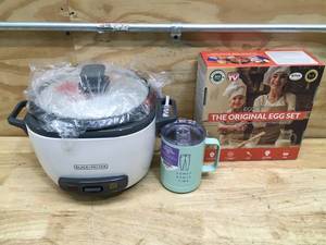 lot 97 image: Original Egg Set, Insulated Mug and BLACKDECKER 16-Cup Rice Cooker Model # RC516