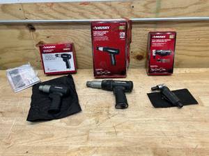 lot 115 image: HUSKY Medium Stroke Air Hammer, Vibration Damped Medium Stroke Air Hammer and 14 Angle Die Grinder
