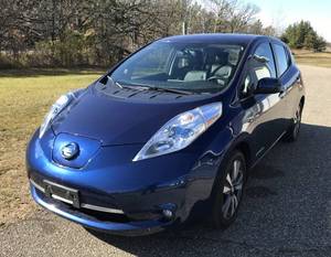 2016 Nissan Leaf SL